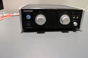 TascamUH700