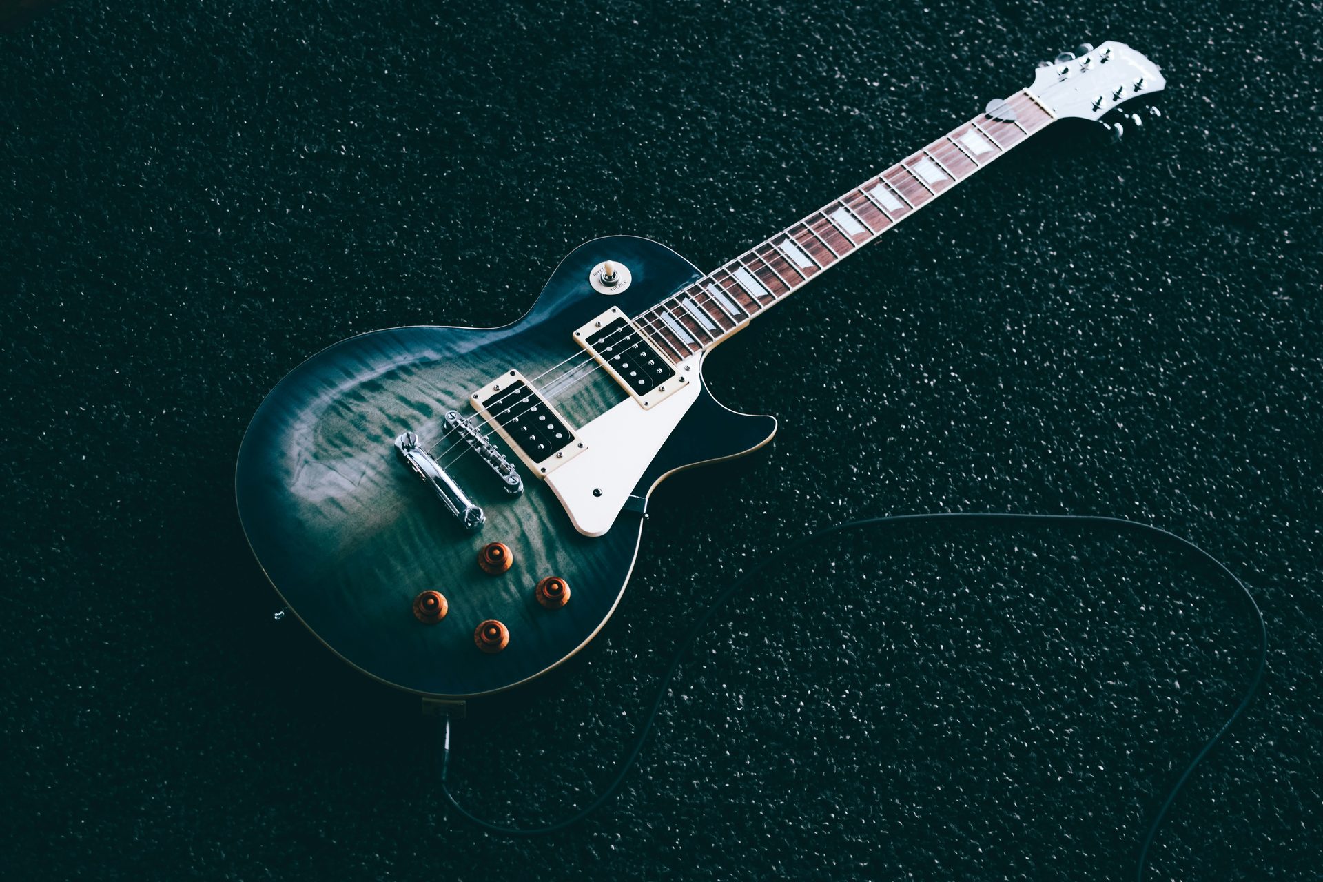 Apprendre guitare adulte : 7 conseils pour ne pas abandonner — guitare guitare