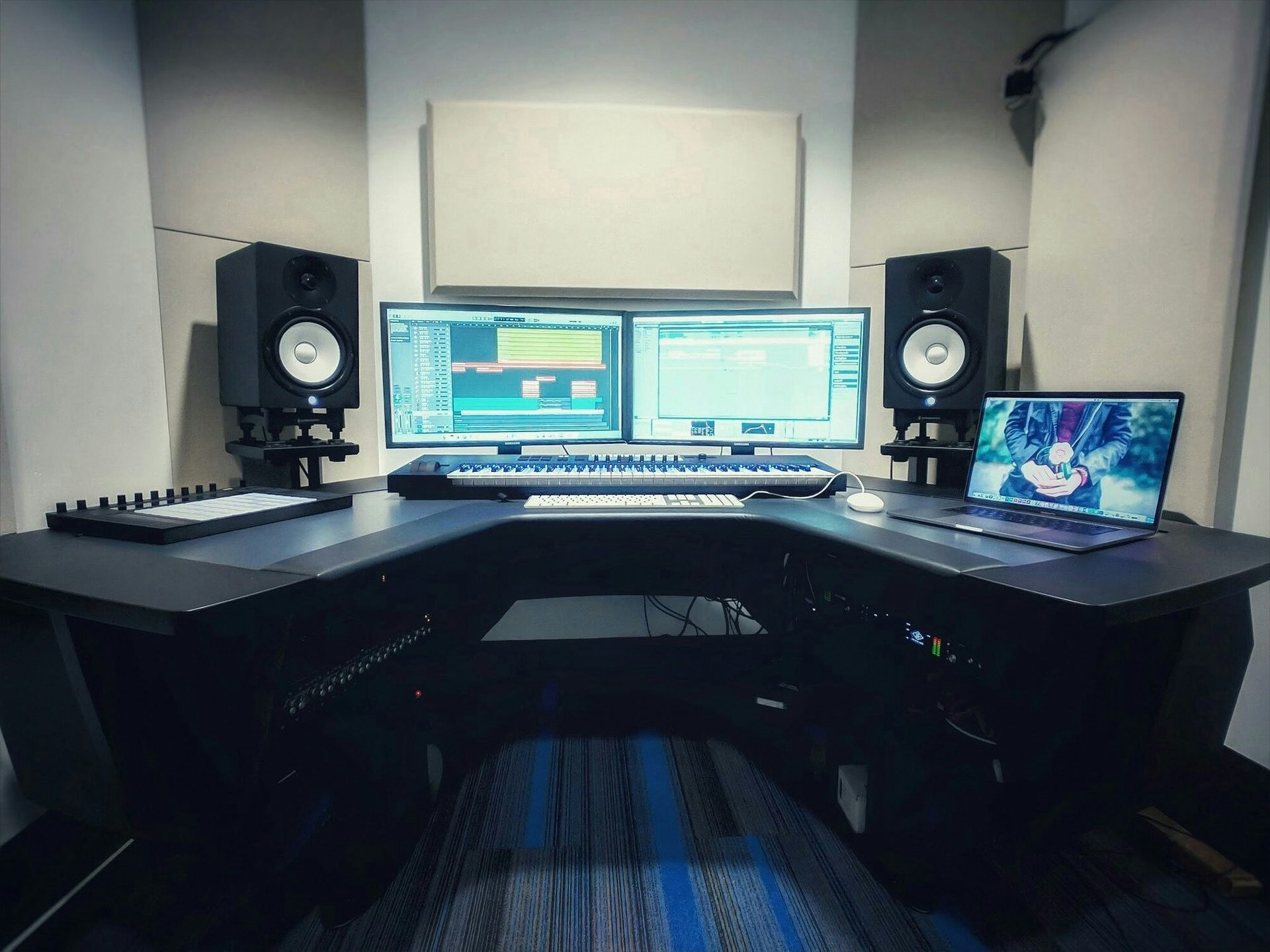 Mixage voix : mixer une voix lead, workflow complet de A à Z — voix home studio